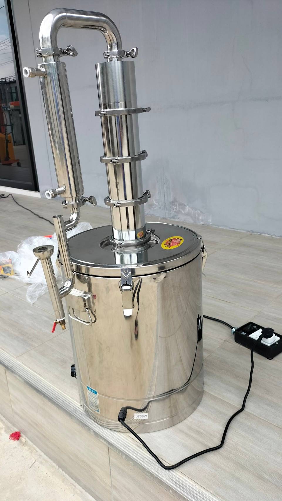 เครื่องสกัดและกลั่นน้ำ-น้ำมันสมุนไพร YANTAI รุ่น Pot Still (ใช้ไฟฟ้า)