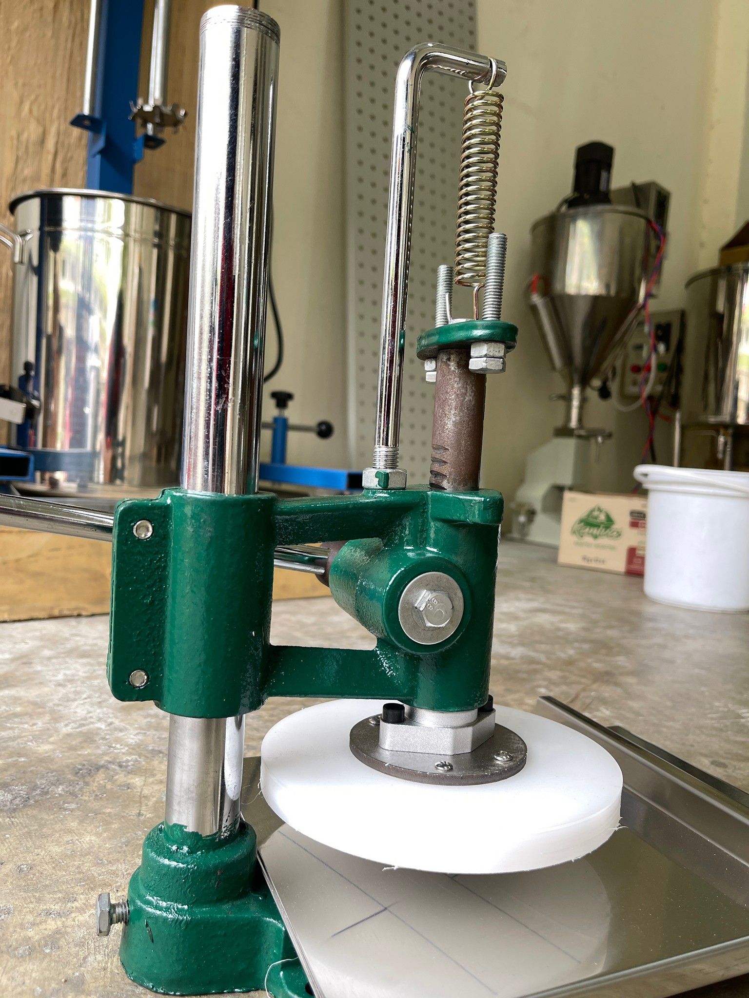 เครื่องกดแป้ง เครื่องกดแบบมือโยก press Manual Dough Cake Machine